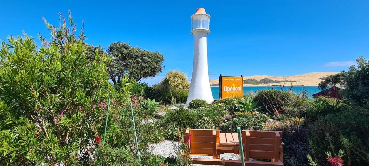 Opononi Lighthouse Motel Экстерьер фото